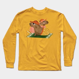 Capybaras in love Long Sleeve T-Shirt